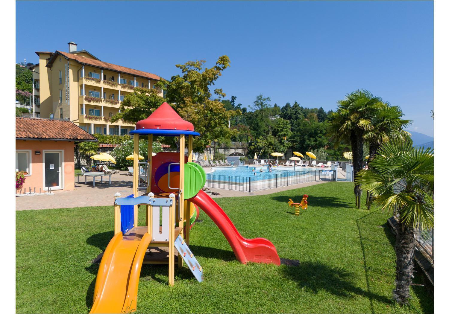 Hotel Residence Zust แวร์บาเนีย ภายนอก รูปภาพ